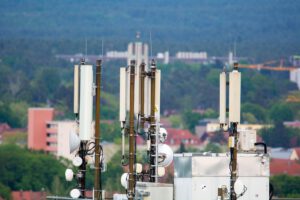 Kritik am Konzept der ICNIRP: Biologische Risiken und Gefahren werden ausgeblendet